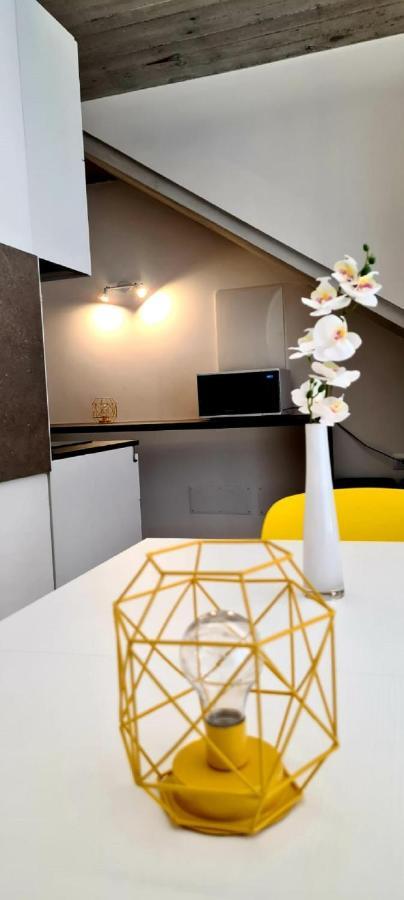 Home De Curtis Catania Bagian luar foto